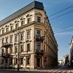 Penguin Rooms 1410 On Brzozowa Street