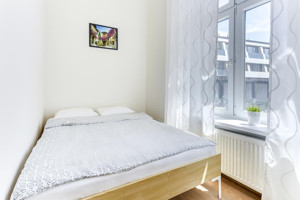 Apartament Penguin 1410 On Brzozowa Street Kraków